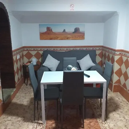 Casa Cueva *